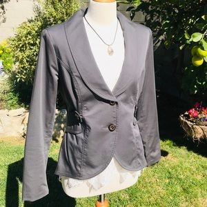 Beautiful tailored CAbi “work it” Jacket.